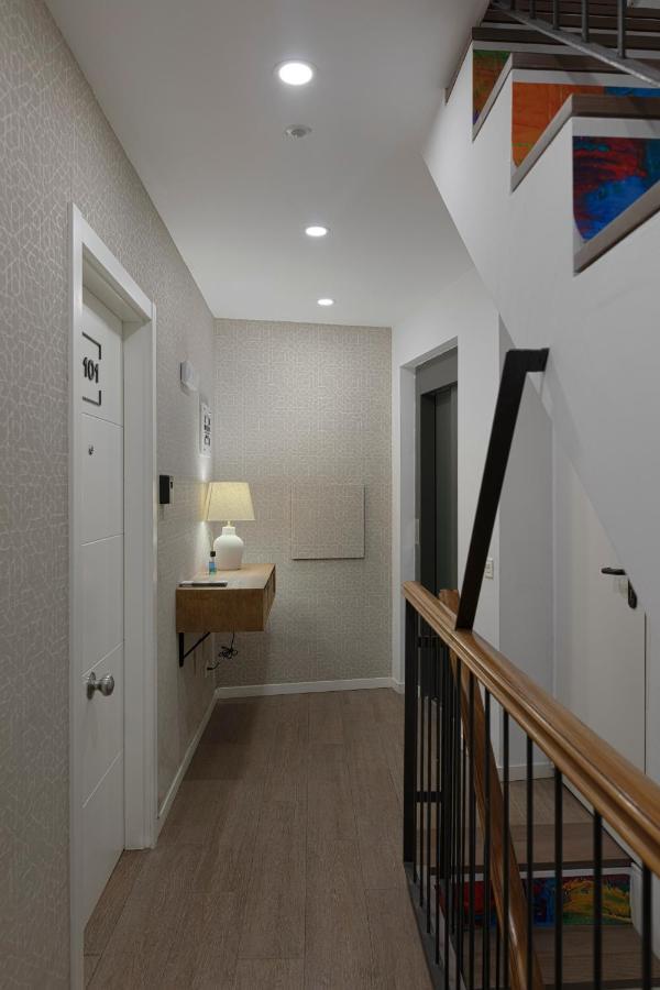 Suncity Boho Suite Loft มาลากา ภายนอก รูปภาพ